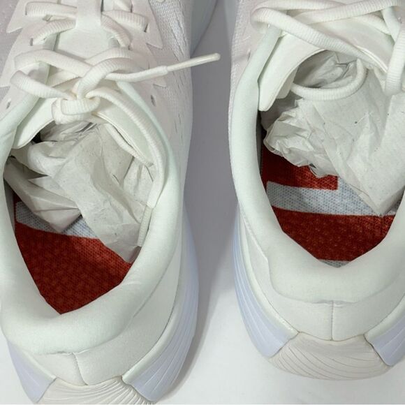 Lane-Eight The Relay Trainer Men’s Size 9.5 Shoes in White and Lilac - Picture 6 of 10